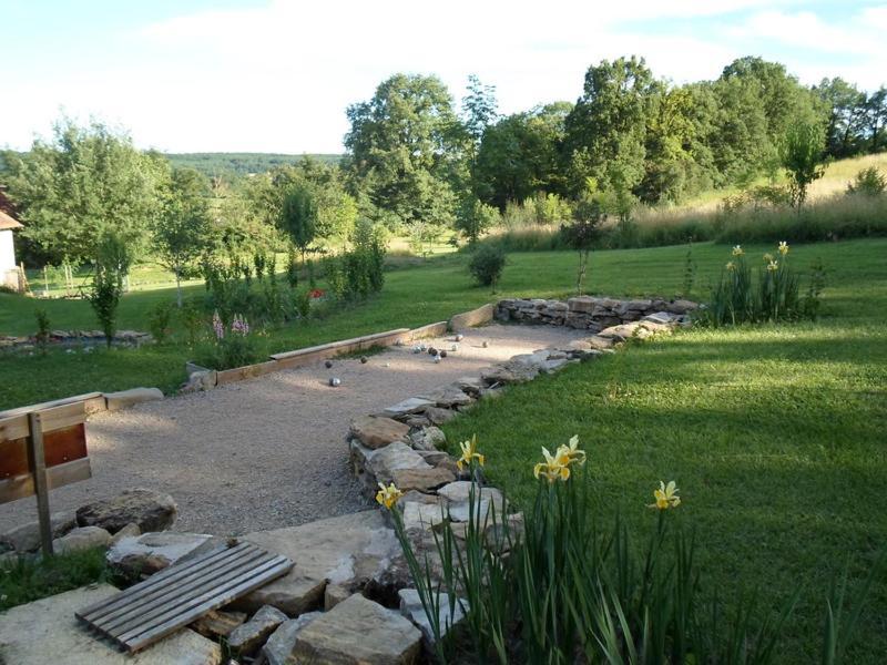Le Mas De Carrie Bed & Breakfast Parisot  Екстериор снимка