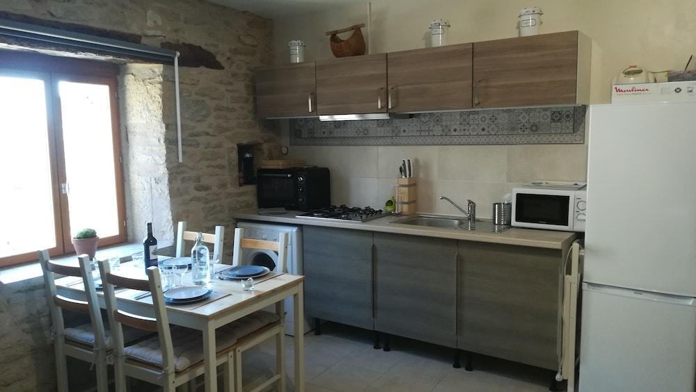 Le Mas De Carrie Bed & Breakfast Parisot  Екстериор снимка
