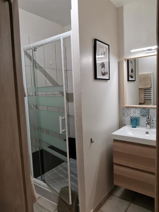 Le Mas De Carrie Bed & Breakfast Parisot  Екстериор снимка