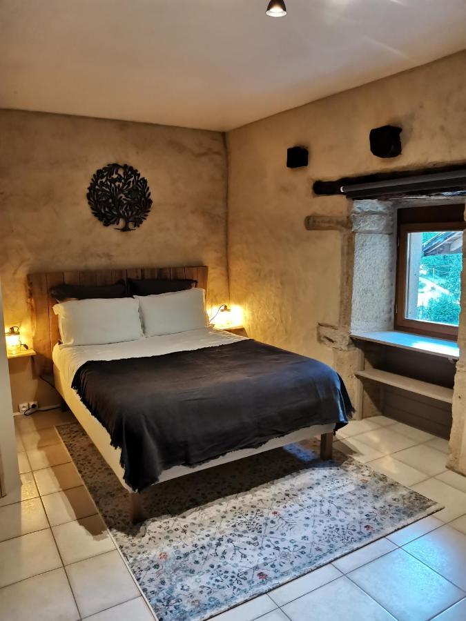 Le Mas De Carrie Bed & Breakfast Parisot  Екстериор снимка